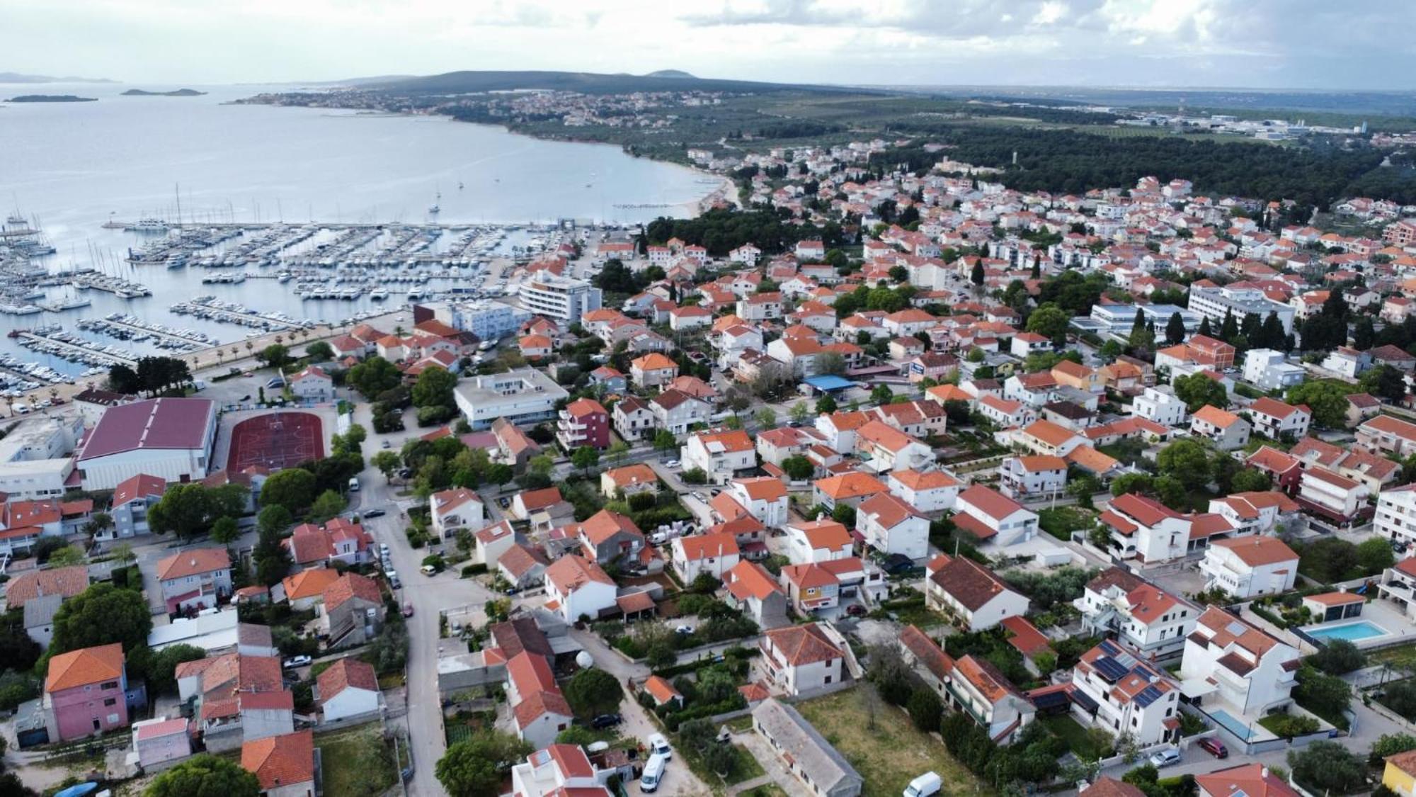 Apartments Jelicic Biograd Na Moru Buitenkant foto