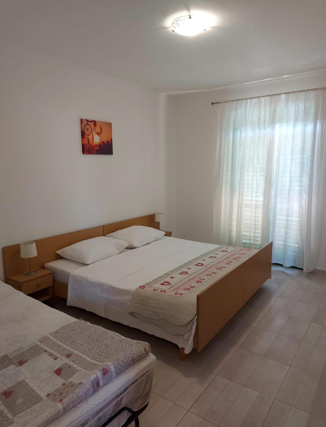 Apartments Jelicic Biograd Na Moru Buitenkant foto