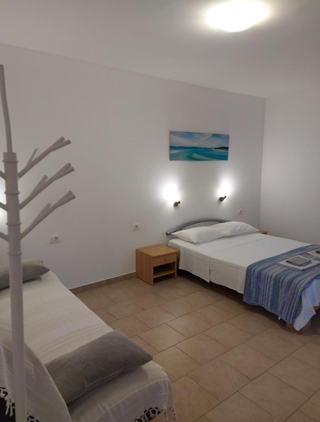 Apartments Jelicic Biograd Na Moru Buitenkant foto