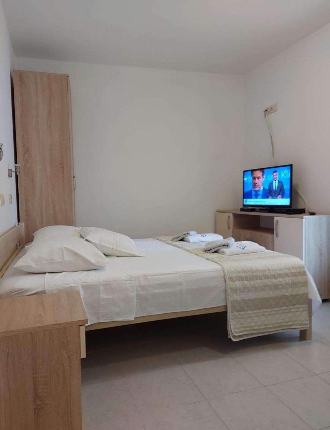 Apartments Jelicic Biograd Na Moru Buitenkant foto